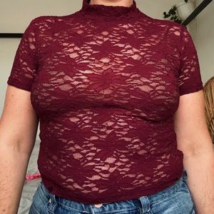 BURGUNDY LACE MOCK NECK SHORT SLEEVE TOP, SIZE L
